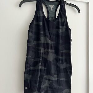 Athleta Charcoal and Black Patterned Tank